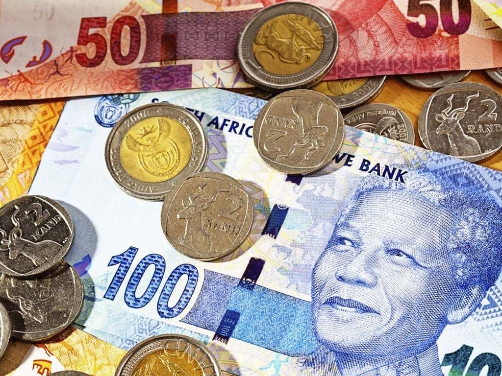 South African Rand Holds Steady Amid Pivotal Global and Domestic Economic Cues